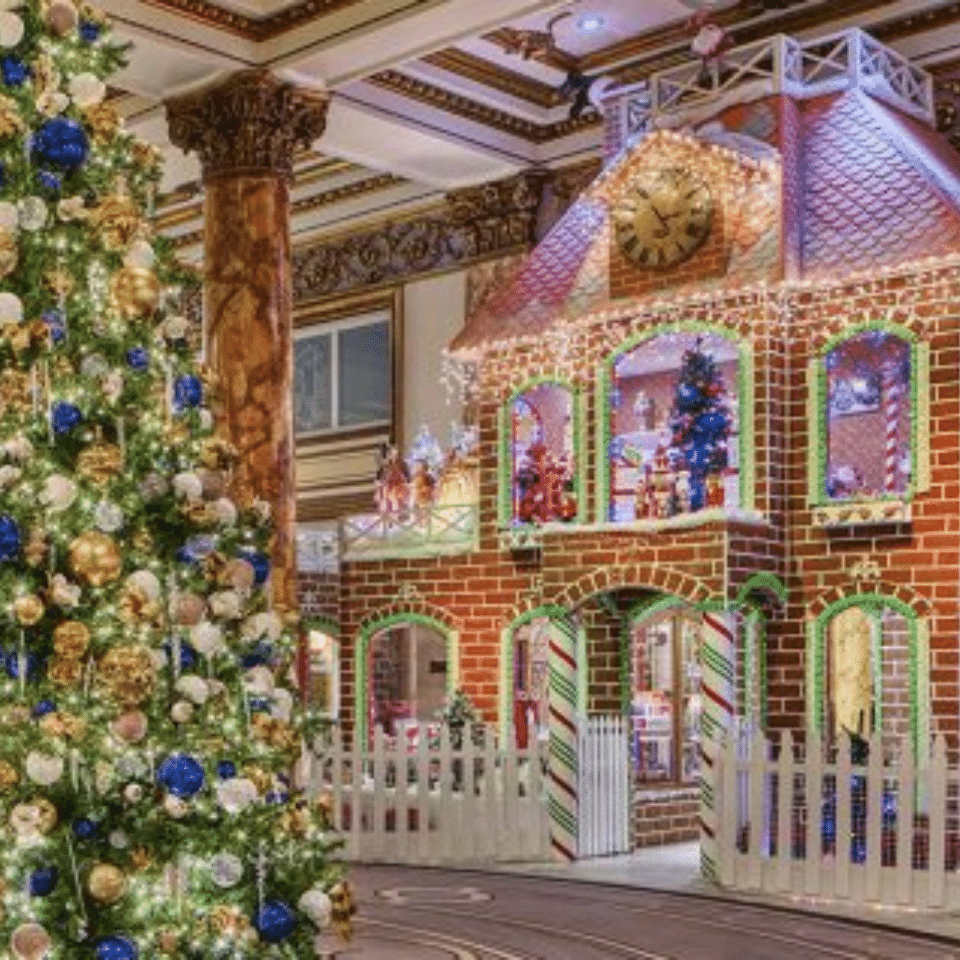 Holly Jolly Hotels: The Best Hotel Holiday Decorations Around the World